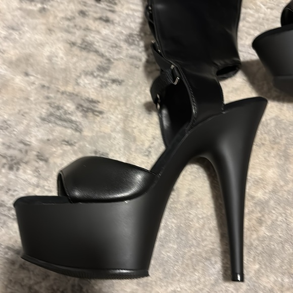 Women’s Black Platform Stiletto Open Lace Up Boots - Picture 9 of 14